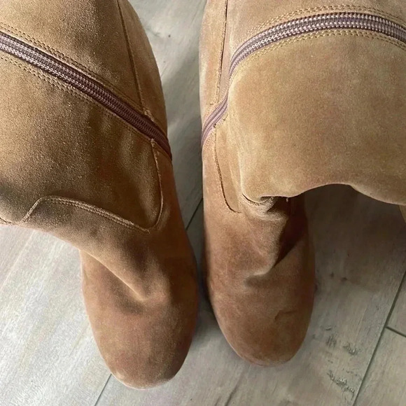 HSN Curations Caramel Tan Leather Suede Heeled Boots Sz 8 - Picture 3 of 6